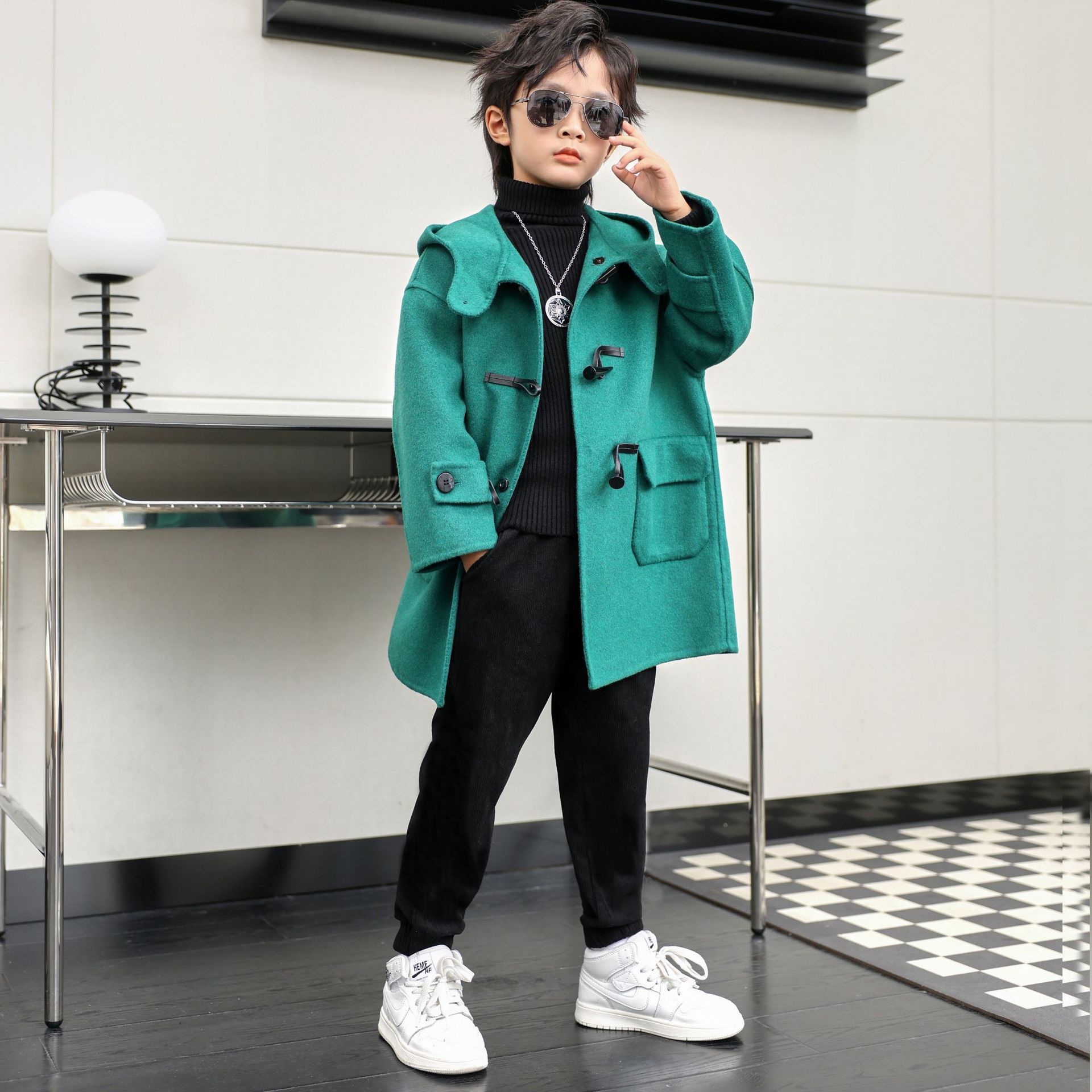 معطف صوفي للأطفال ، سترة طويلة - مراجعة Kids Outdoor Jacket وسعره