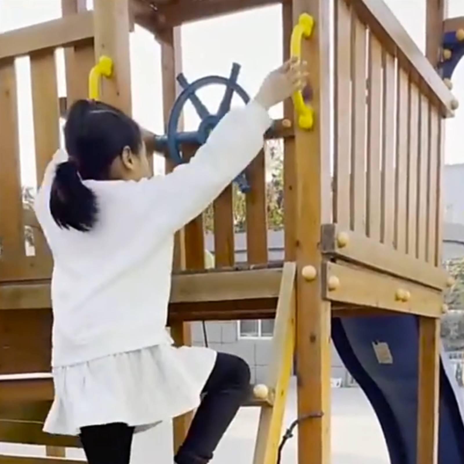 مقابض تسلق بلاستيكية، ملحقات أ - مراجعة Kids Outdoor Treehouse وسعره